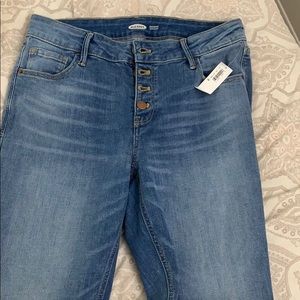 10 NWT Old Navy Rockstar high waisted skinny jeans